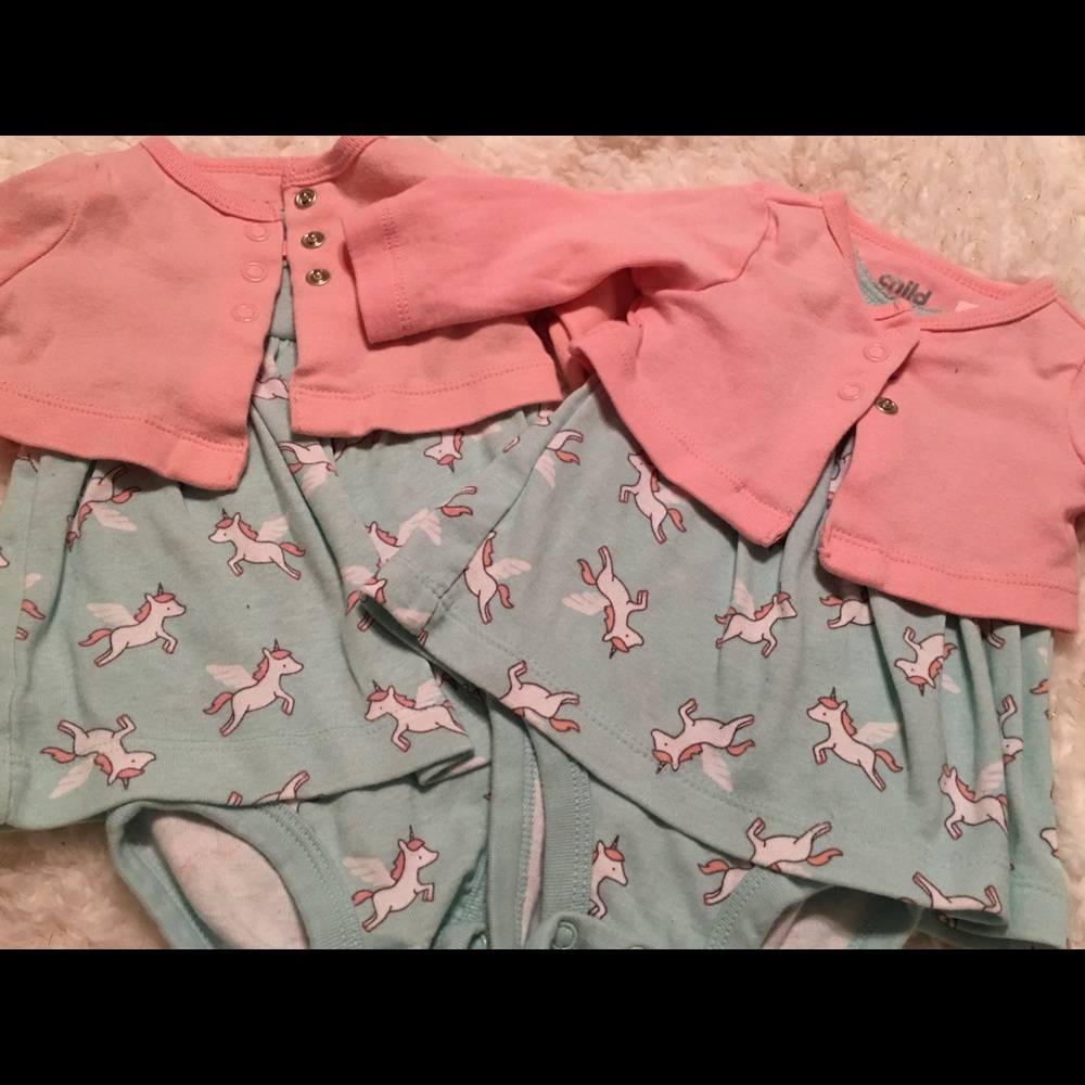 Unicorn dress (twin girls)